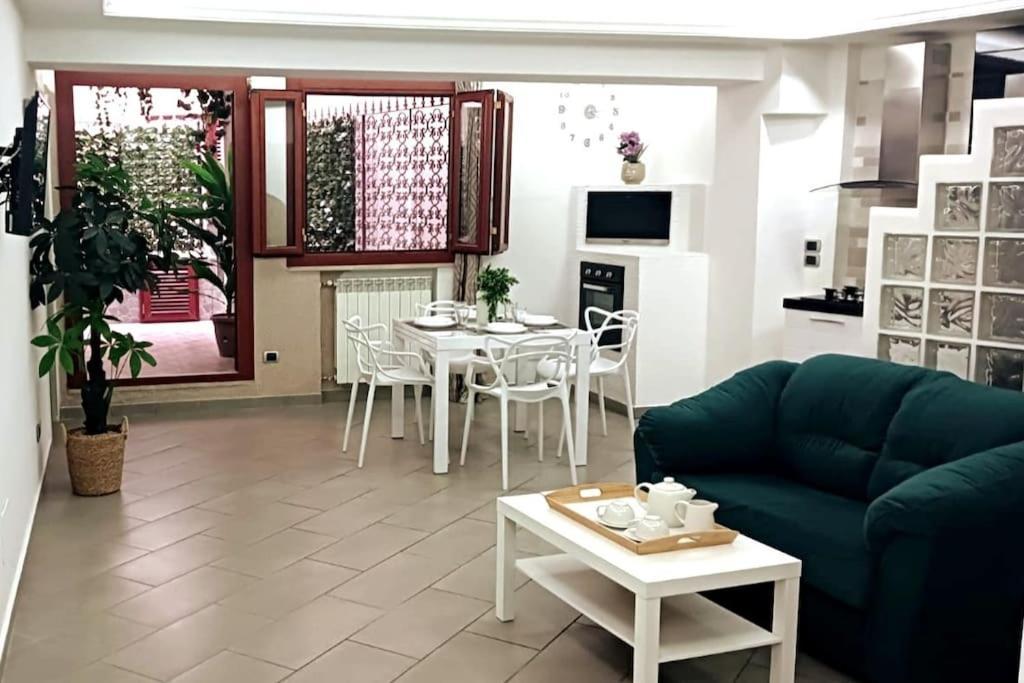 Borgo Loreto Napoli Exterior foto