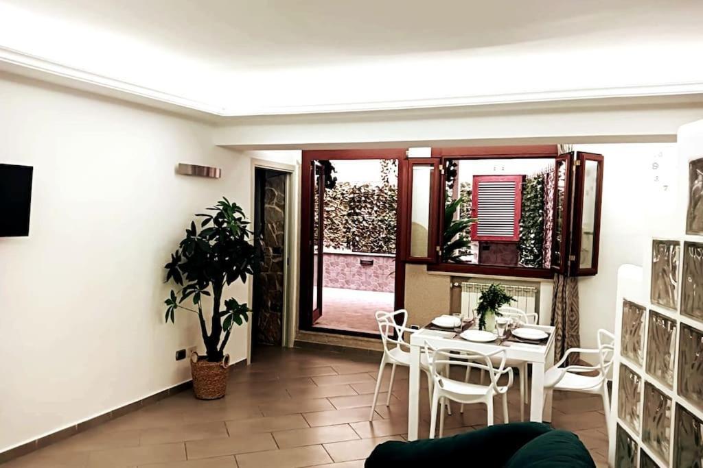 Borgo Loreto Napoli Exterior foto